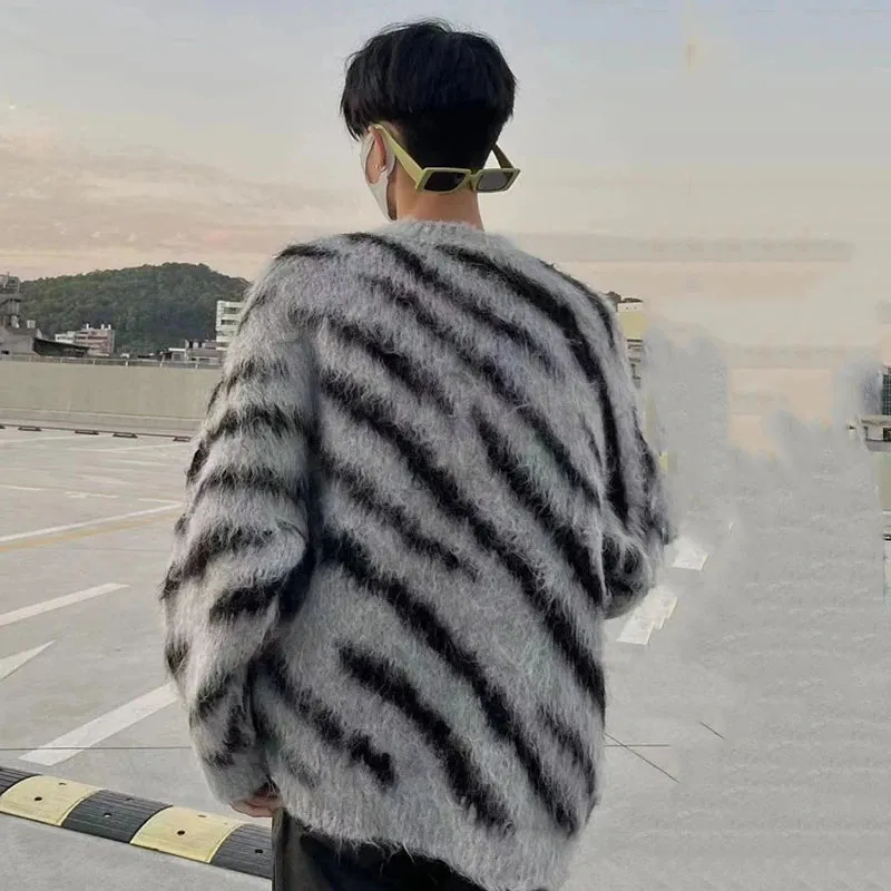 Zebra Print Round Neck Pullover